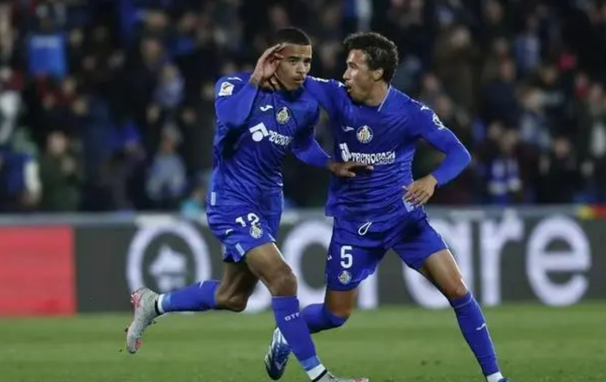 雷速官网-豪门球队实力赛场上表现抢眼-第1张图片-雷速官网 雷速官网-豪门球队实力赛场上表现抢眼-第1张图片-雷速官网