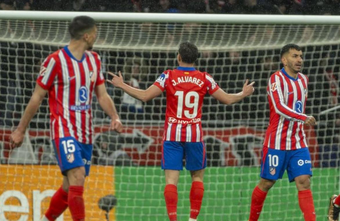 雷速官网-广州富力主场战平江苏苏宁，积分排名略有下滑-第1张图片-雷速官网