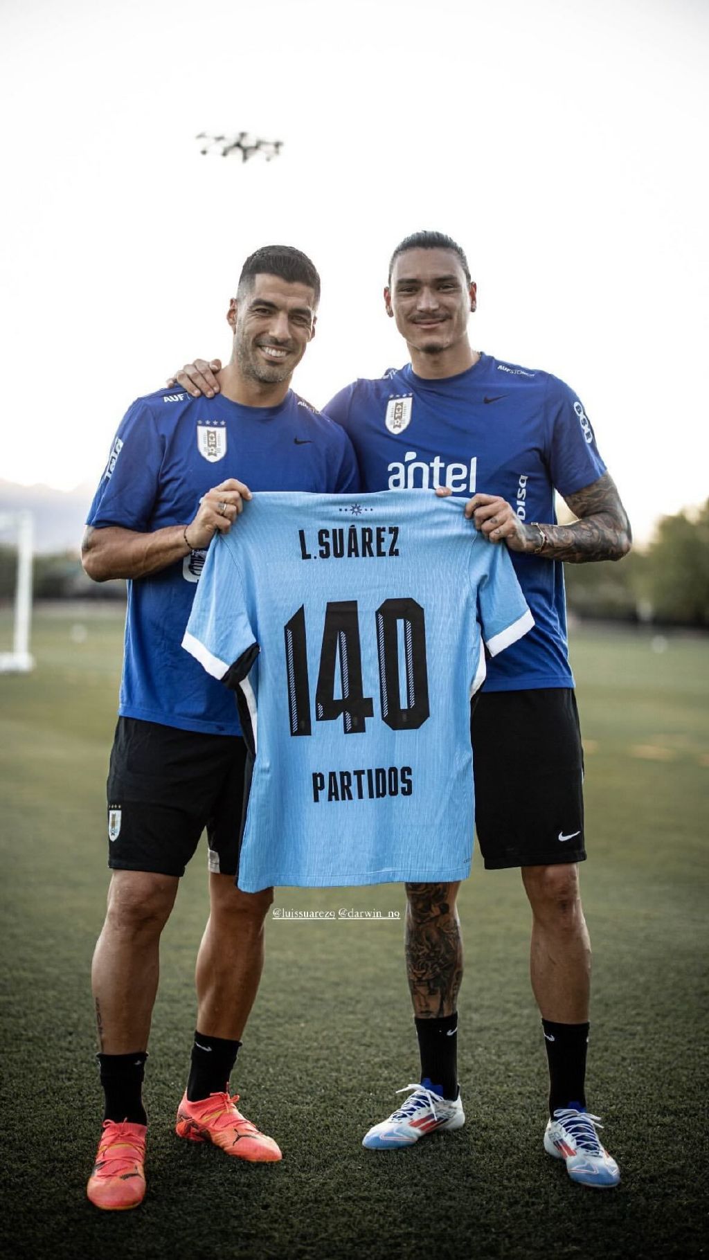 雷速直播-苏亚雷斯助乌拉圭客场战平秘鲁，表现出色-第1张图片-雷速官网