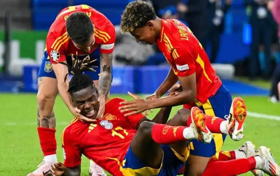 雷速官网-欧国联比赛：球队PK全开，场上火药味十足-第1张图片-雷速官网