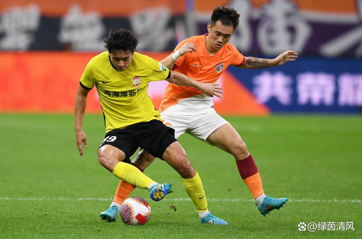 雷速直播-球队备战靠前,战术新颖策略调整赛季势在必赢-第2张图片-雷速官网 雷速直播-球队备战靠前,战术新颖策略调整赛季势在必赢-第2张图片-雷速官网