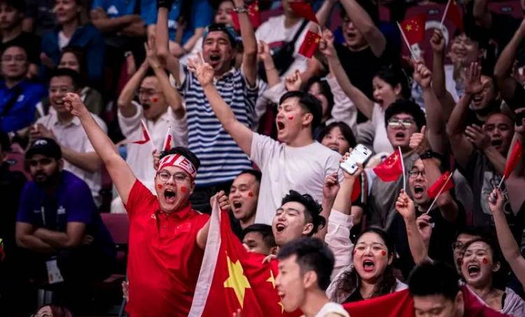 雷速官网-年轻球员登场表现抢眼，帮助球队逆转比赛-第1张图片-雷速官网