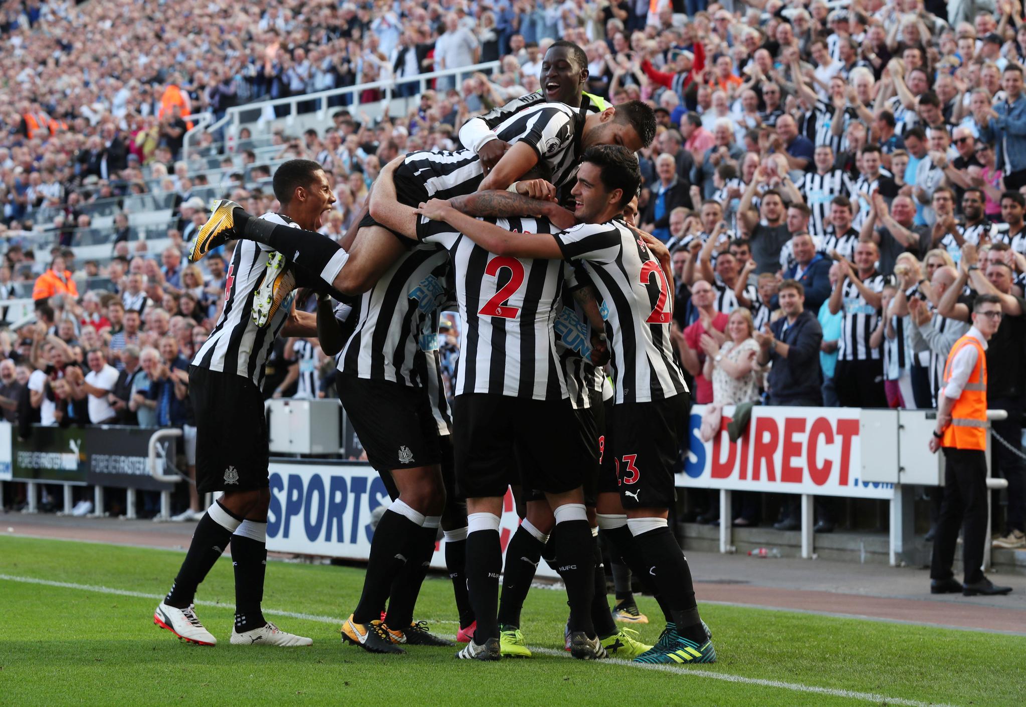 雷速-斯旺西客场逼平博恩茅斯，继续努力保级英超席位-第2张图片-雷速官网