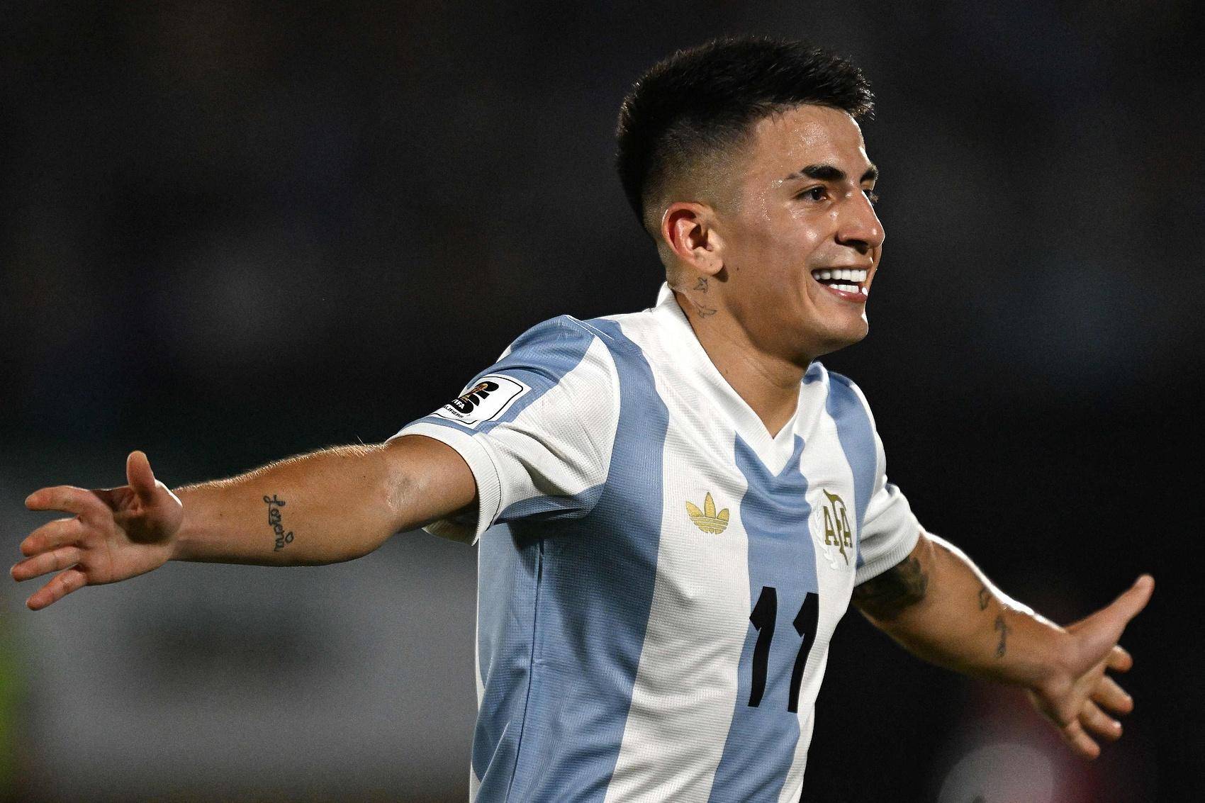 雷速官网下载-阿根廷女足梦寻冠军,全力以赴-第1张图片-雷速官网 雷速官网下载-阿根廷女足梦寻冠军,全力以赴-第1张图片-雷速官网