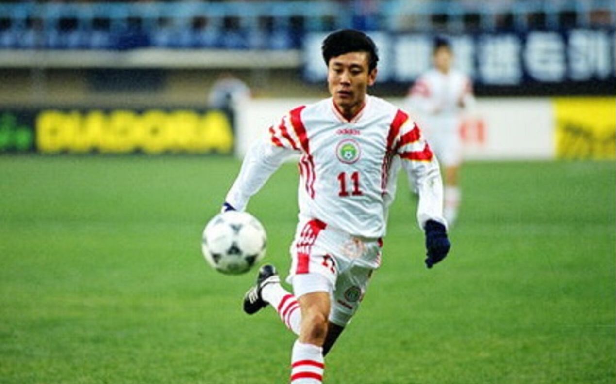 雷速官网-前锋重新发威,连入几脚精彩进球-第1张图片-雷速官网 雷速官网-前锋重新发威,连入几脚精彩进球-第1张图片-雷速官网