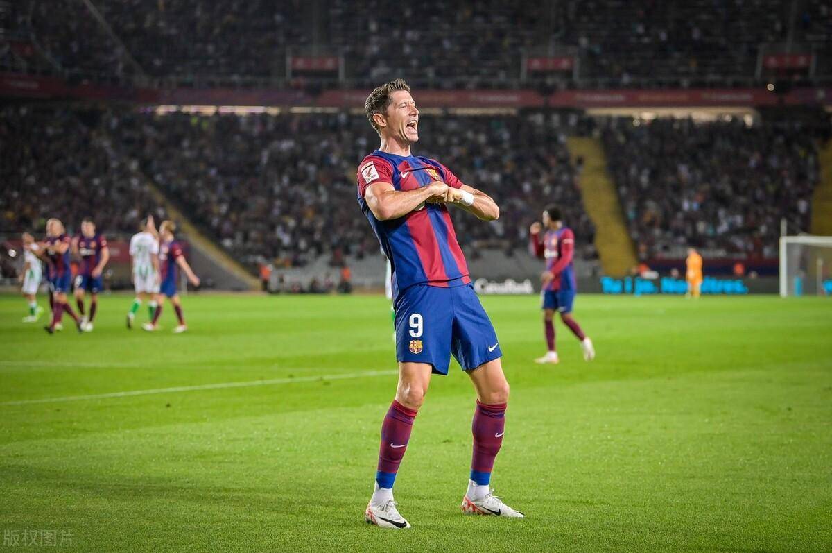 雷速-马赛在主场击败对手保持不败记录-第1张图片-雷速官网 雷速-马赛在主场击败对手保持不败记录-第1张图片-雷速官网