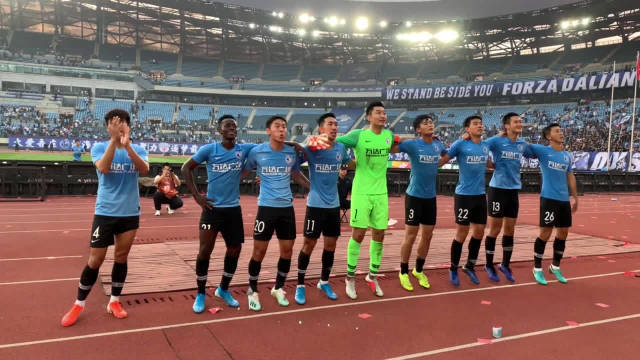 雷速官网-深圳佳兆业客场大胜大连一方,豪取三分-第2张图片-雷速官网 雷速官网-深圳佳兆业客场大胜大连一方,豪取三分-第2张图片-雷速官网