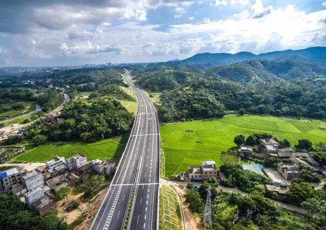 雷速-广西贺州不敌南京回龙，展现实力-第2张图片-雷速官网