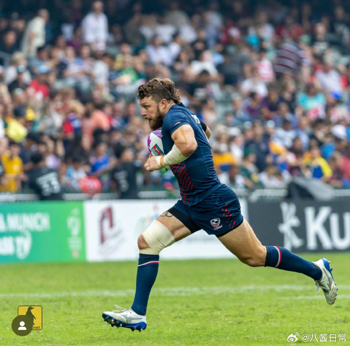 雷速官网-阿根廷运动员在橄榄球比赛中展现出色体能-第2张图片-雷速官网