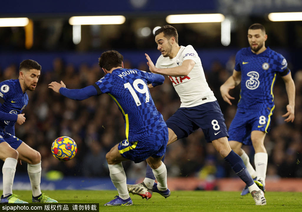 雷速直播-强强对话，切尔西与马德里竞技谁主沉浮？-第2张图片-雷速官网