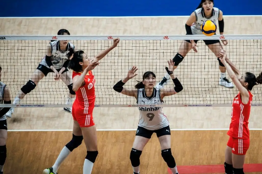 雷速官网-荷兰女排火力全开，横扫对手-第1张图片-雷速官网