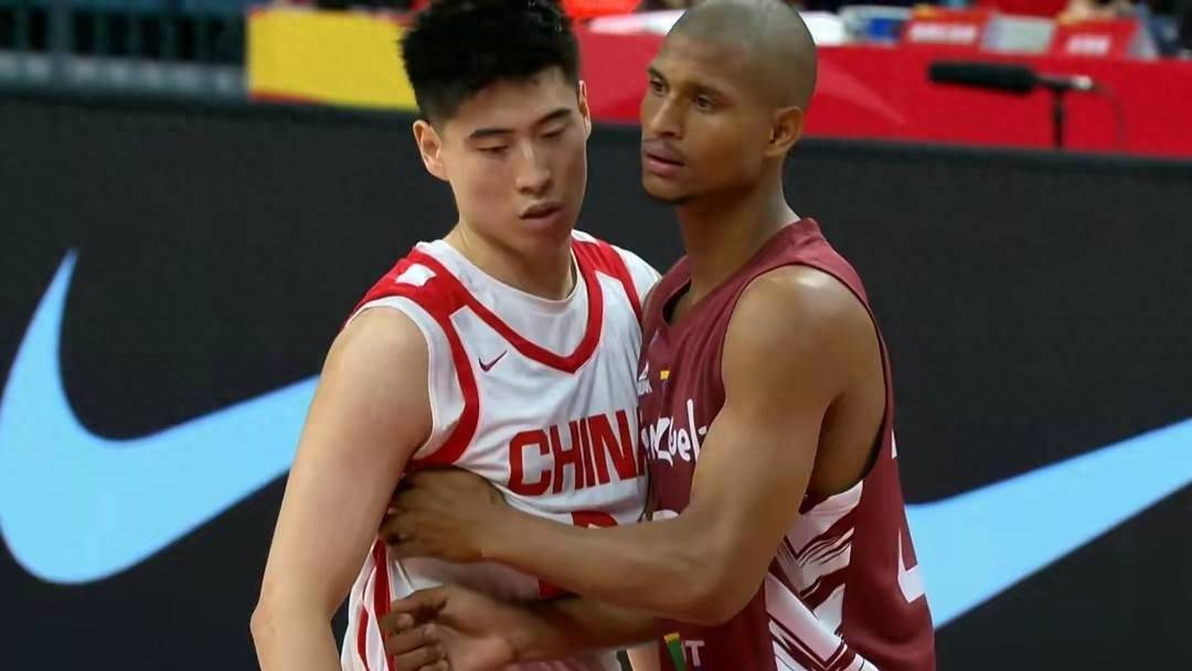 雷速官网-委内瑞拉篮球联赛首轮比赛产生胜负-第2张图片-雷速官网