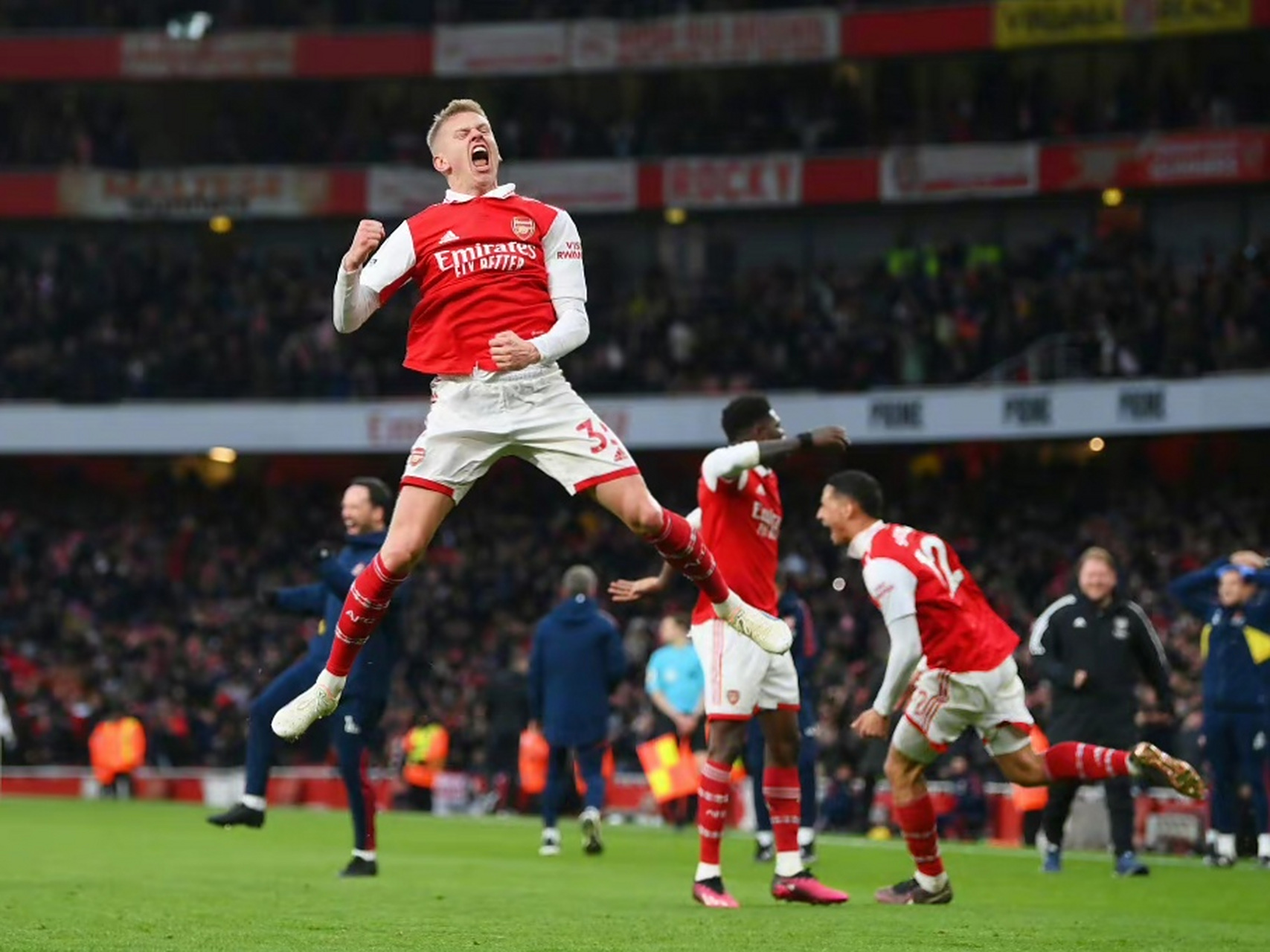 雷速官网-伯恩茅斯客场绝杀，赢得重要3分-第2张图片-雷速官网