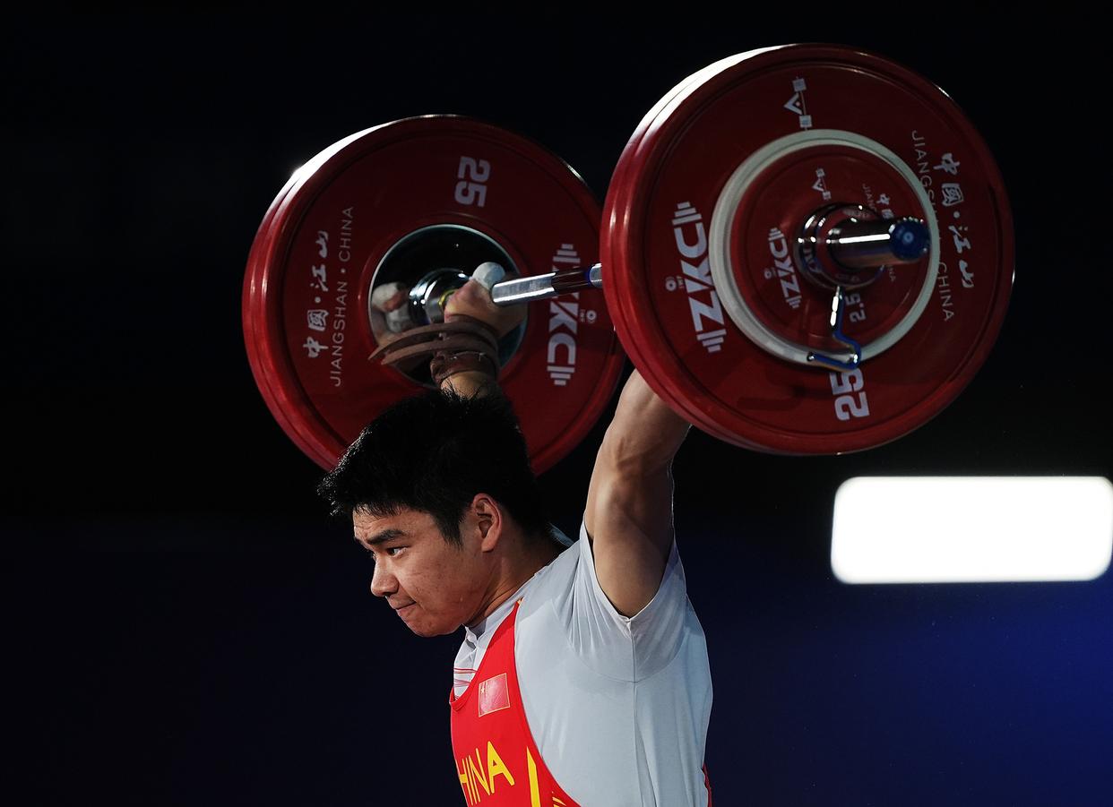 雷速直播-举重比赛男子项目墨西哥选手崭露头角-第1张图片-雷速官网 雷速直播-举重比赛男子项目墨西哥选手崭露头角-第1张图片-雷速官网