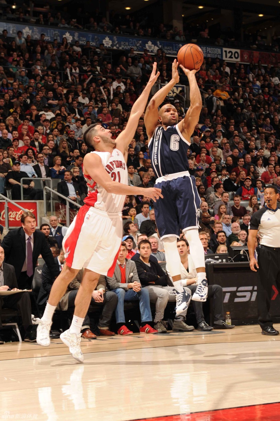 雷速官网下载-猛龙迎来雷霆挑战,谁能脱颖而出?-第2张图片-雷速官网 雷速官网下载-猛龙迎来雷霆挑战,谁能脱颖而出?-第2张图片-雷速官网