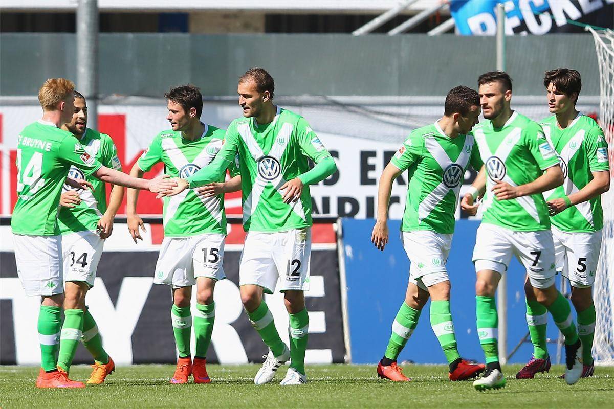 雷速-佛罗伦萨队教练组探访莱比锡红牛，考察德甲训练方式-第1张图片-雷速官网