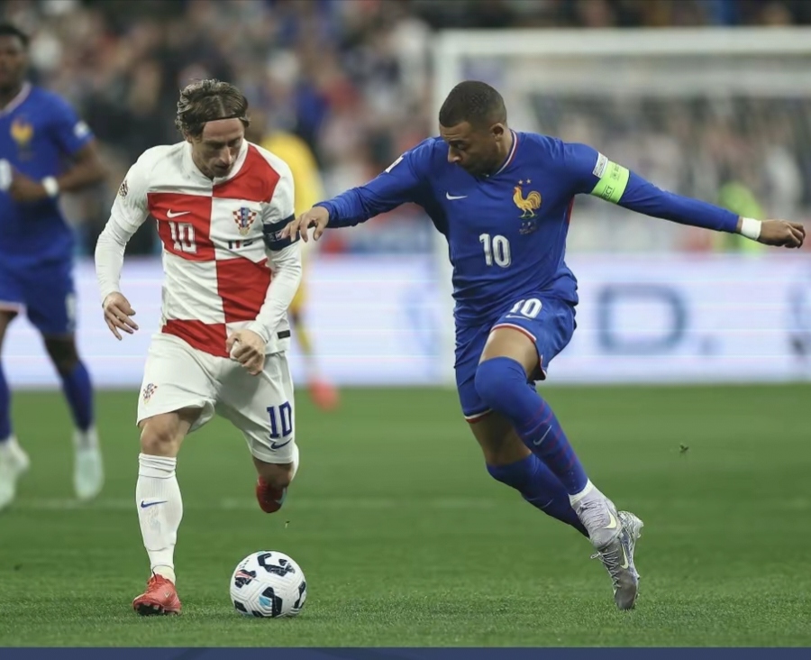 雷速官网-克罗地亚对荷兰队实力对抗，晋级悬念四射-第2张图片-雷速官网