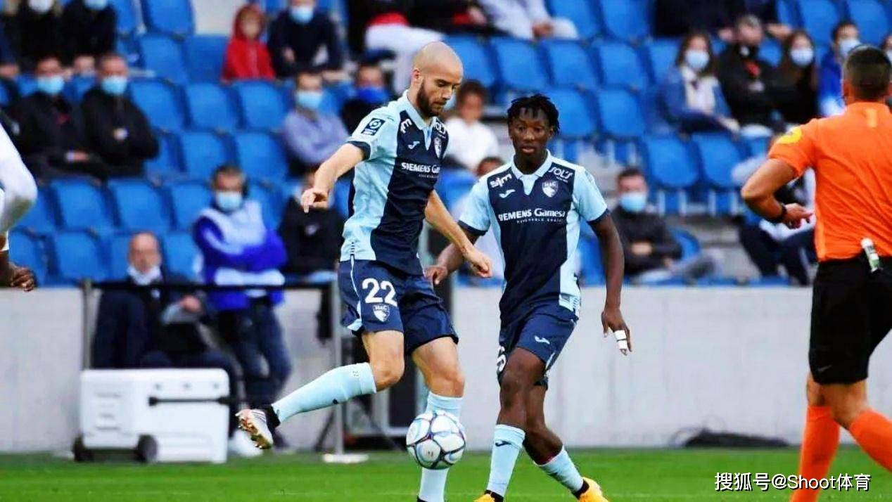 雷速官网-甘冈客场失利尼姆，遭遇颓势-第1张图片-雷速官网