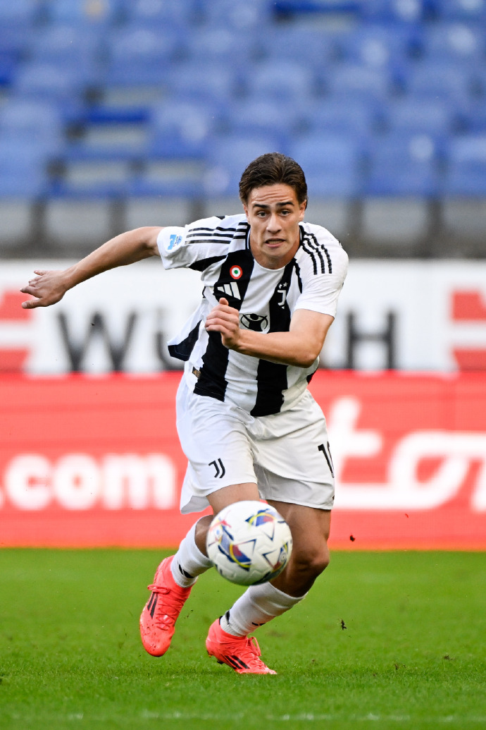 雷速直播-尤文图斯在意甲联赛中5-0大胜切沃-第1张图片-雷速官网