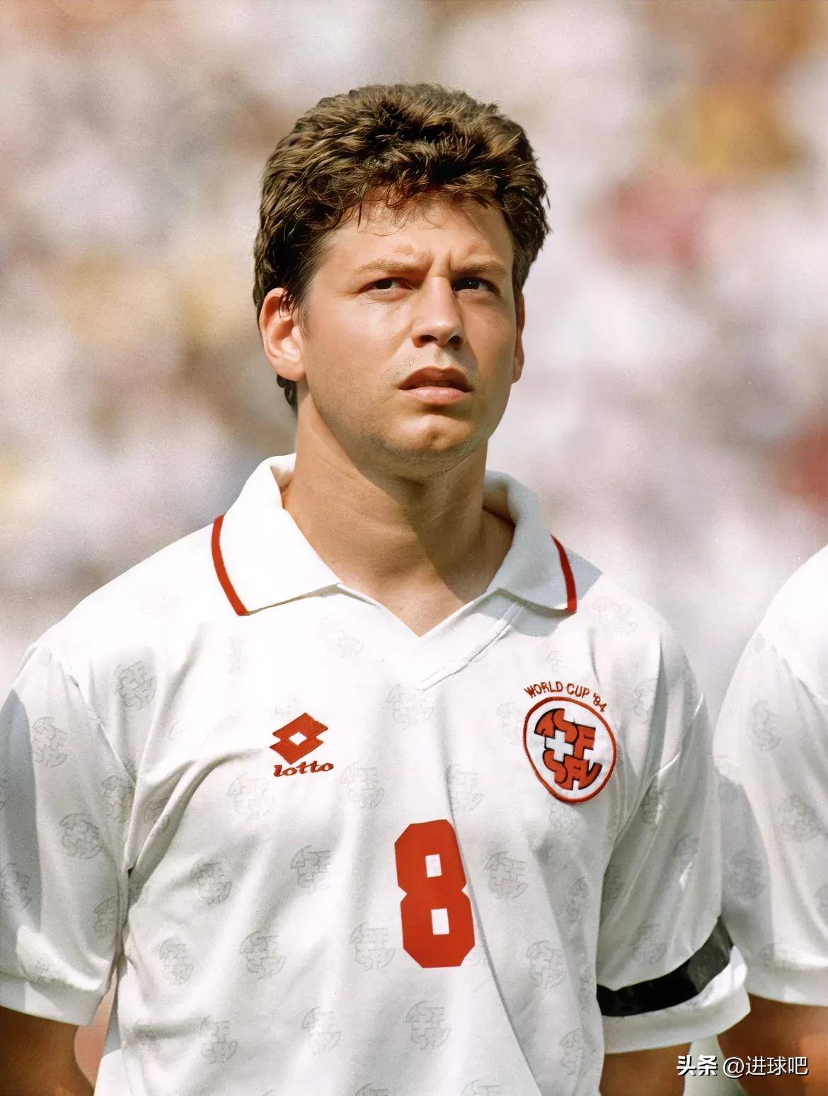 雷速官网-瑞士阳光法拉球运动员获得男子冠军-第1张图片-雷速官网