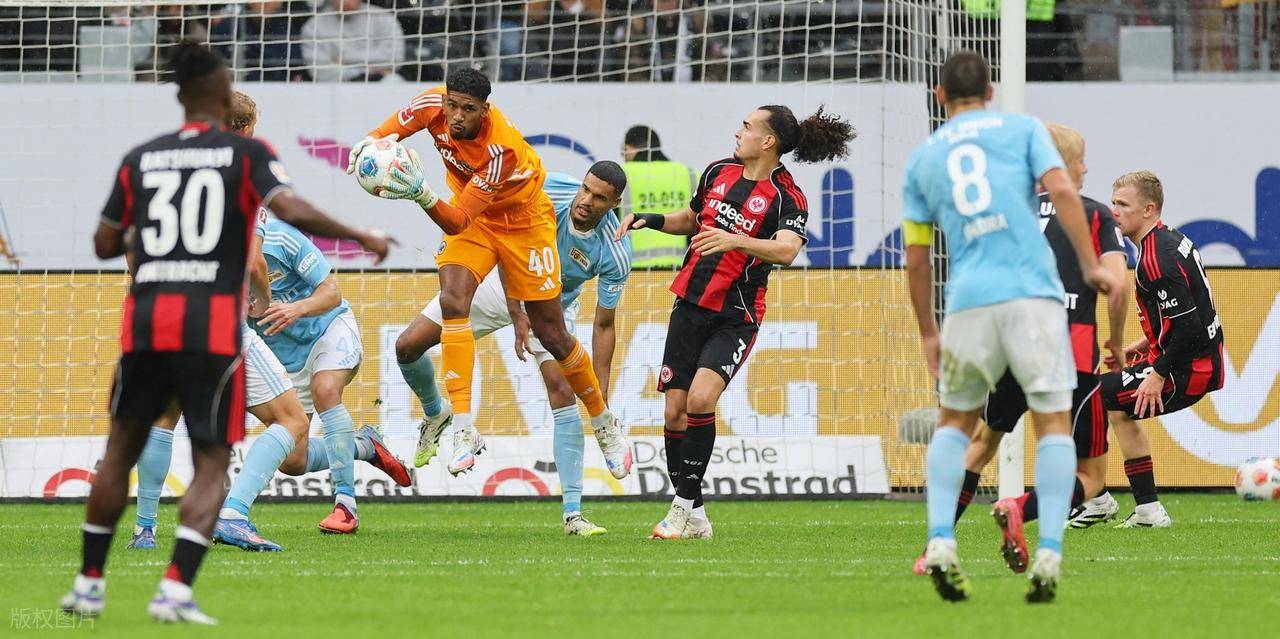 雷速官网-汉堡球队表现不佳,争取保级艰难-第2张图片-雷速官网 雷速官网-汉堡球队表现不佳,争取保级艰难-第2张图片-雷速官网
