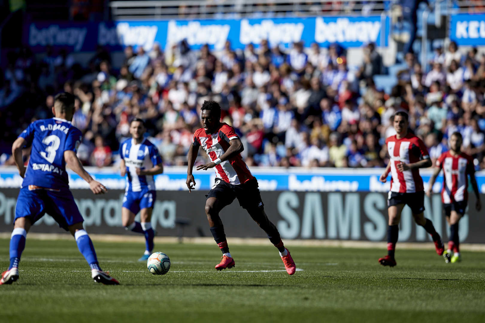 雷速-摩纳哥对战洛里昂，强强对话备受期待-第2张图片-雷速官网