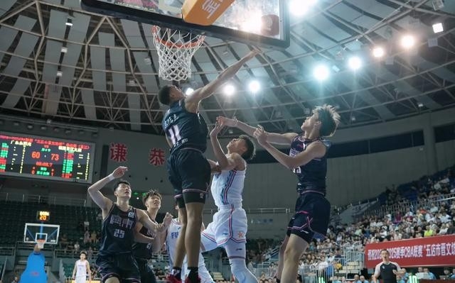 雷速官网-广州双外援发挥出色，击败辽宁-第2张图片-雷速官网