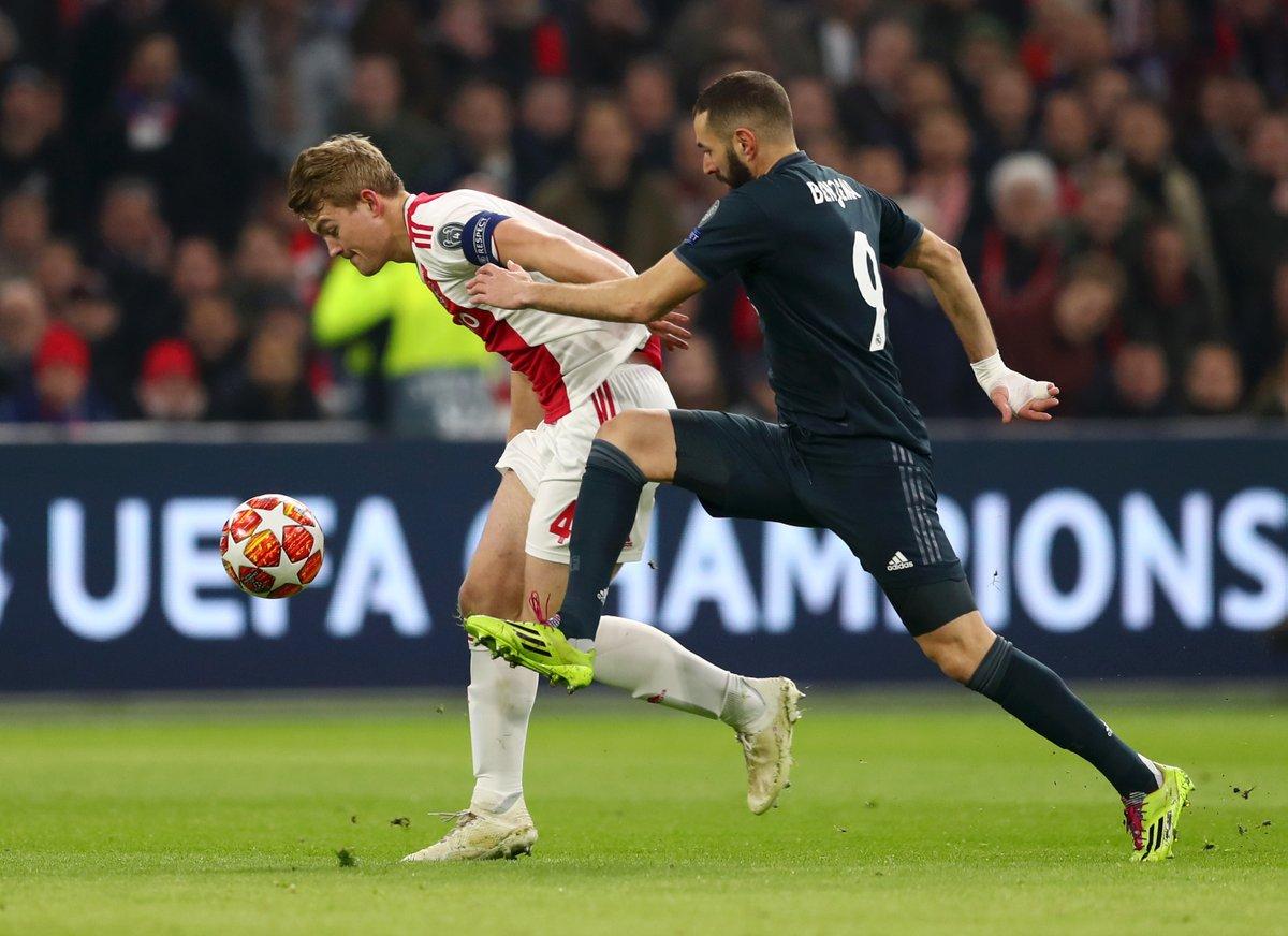 雷速-高科技辅助：亚洲赛场首次使用VAR判罚-第2张图片-雷速官网